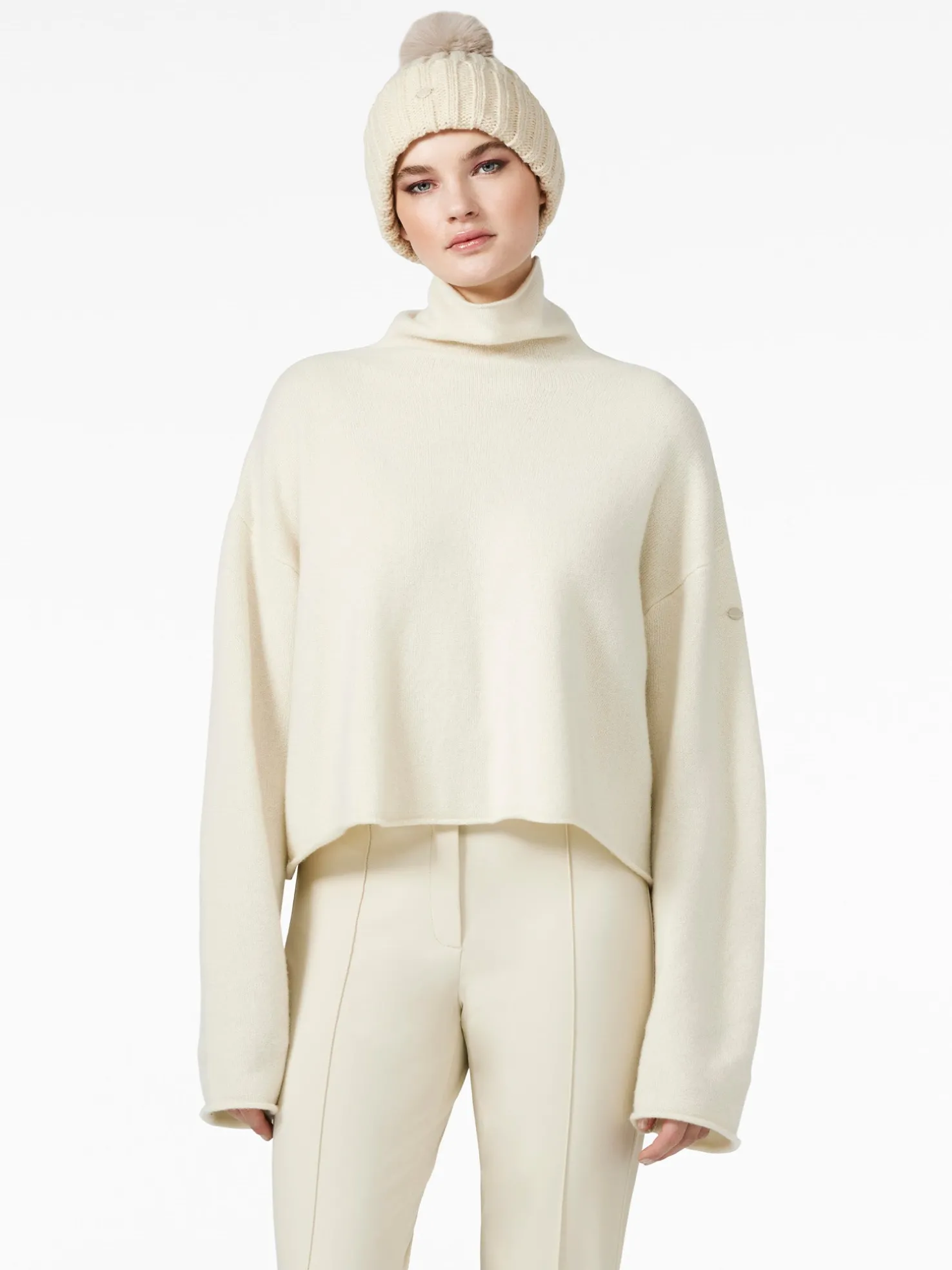 LOURDES Long Sleeve Knit Sweater