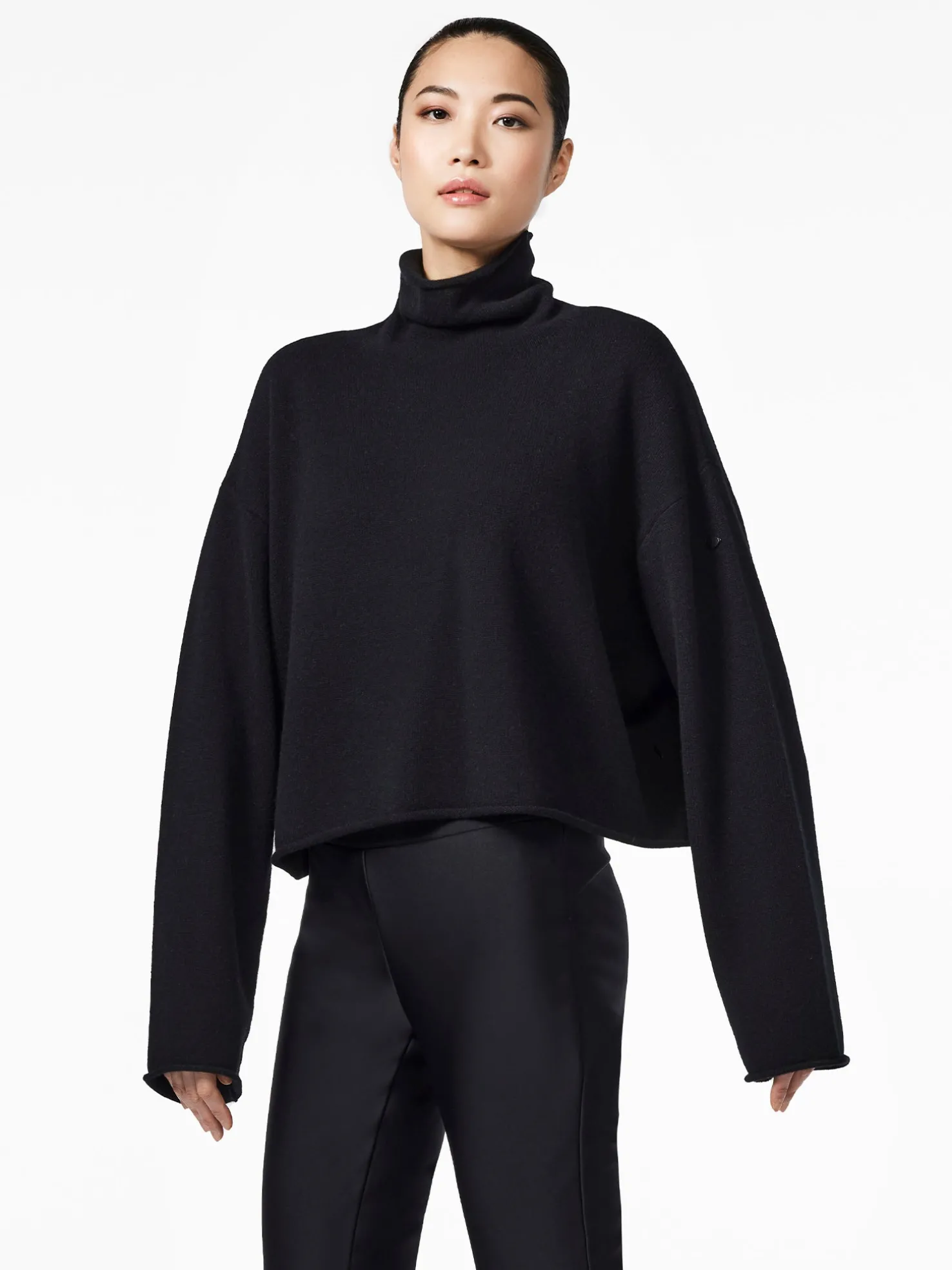 LOURDES Long Sleeve Knit Sweater