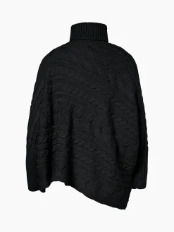 TWIST Oversize Knit Sweater