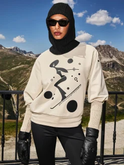 VOYAGE Turtle Neck Sweater