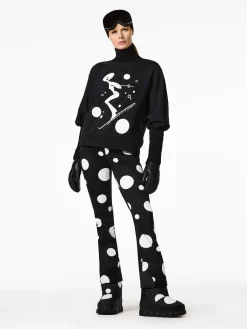 VOYAGE Turtle Neck Sweater